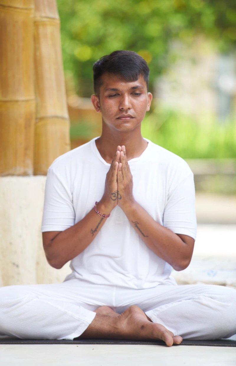 Yogi Bhavesh | Kundalini Yoga Ashram in Bali, Indonesia